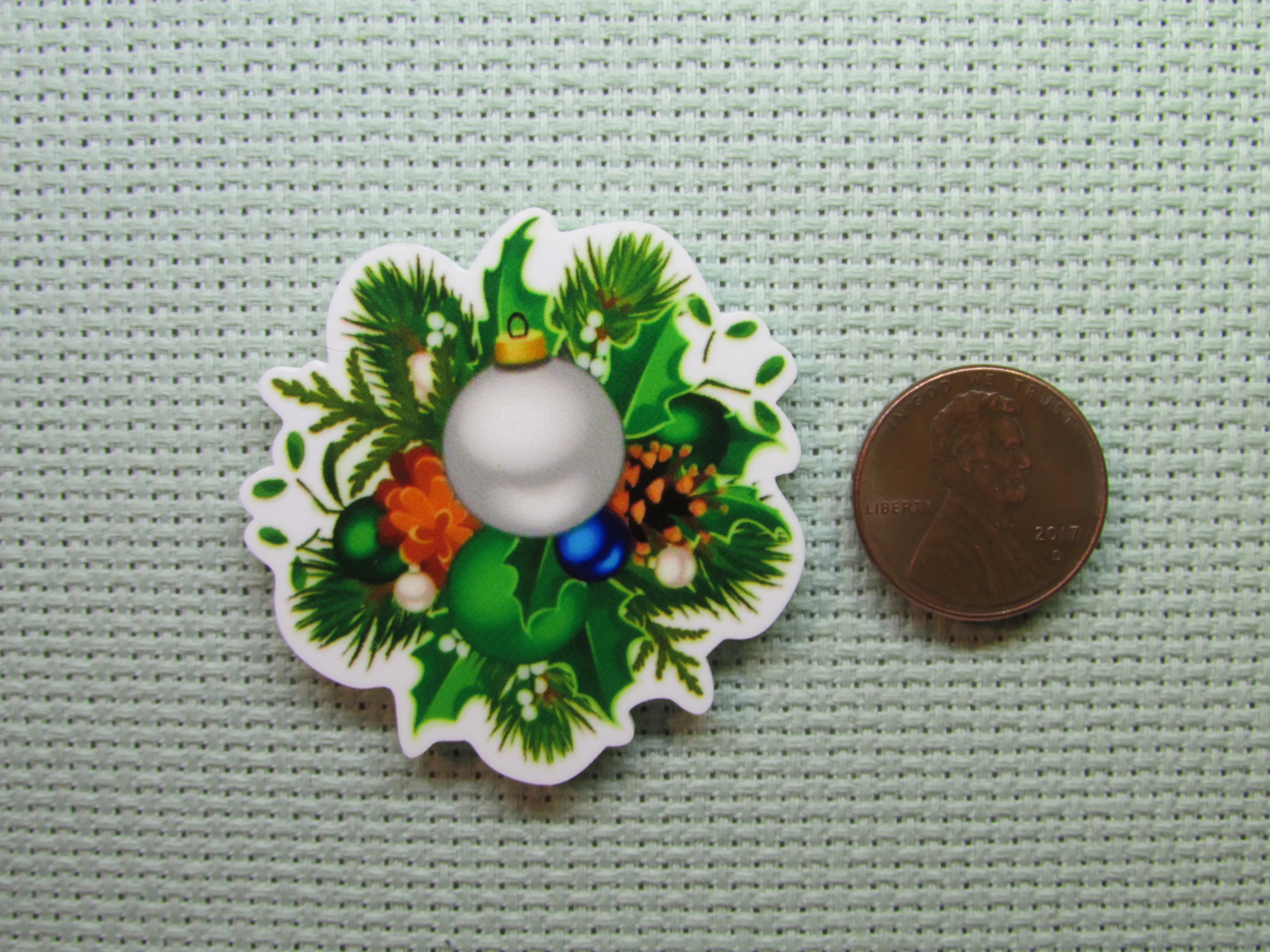 Beautiful Christmas Ornament Needle Minder, Cover Minder, Magnet
