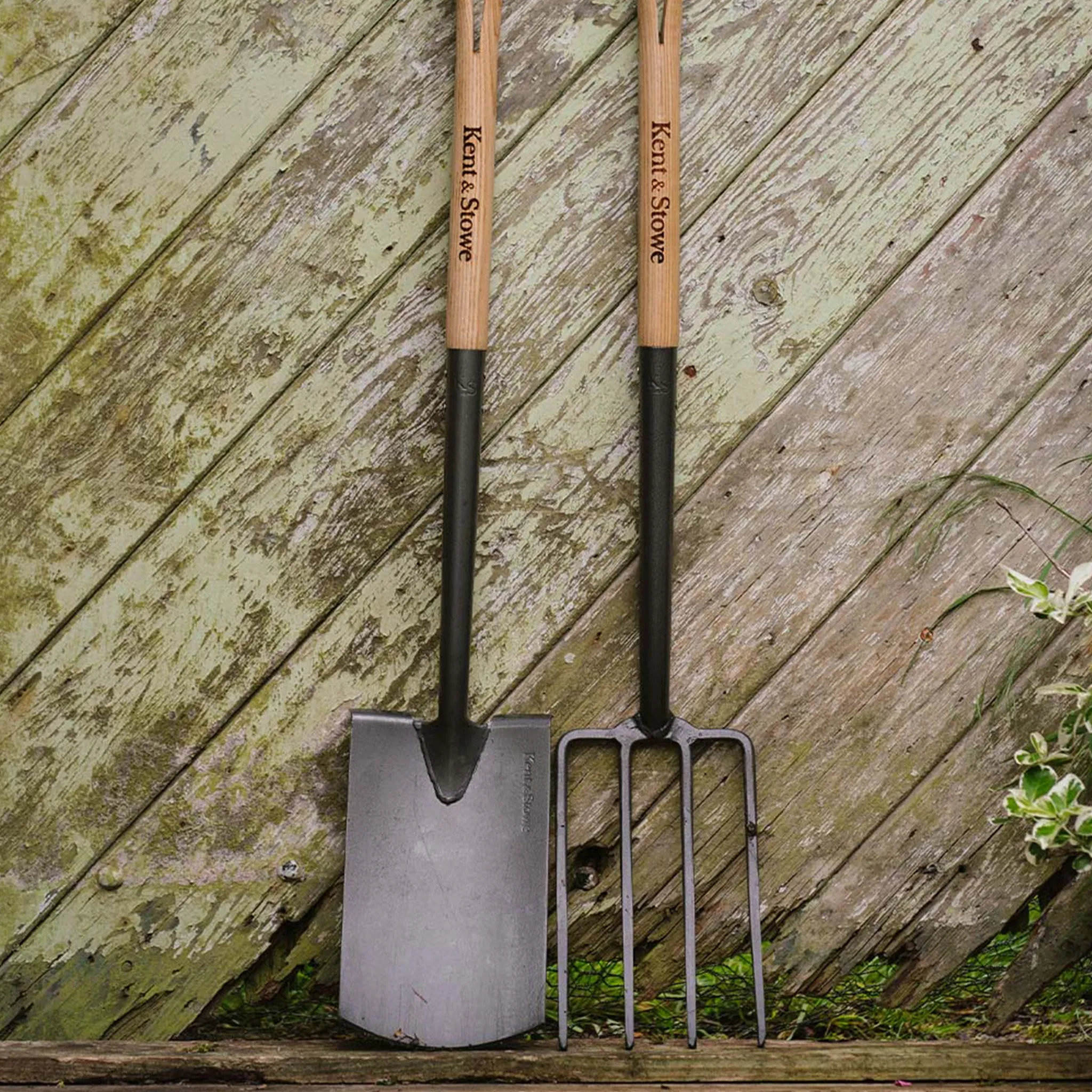 Kent & Stowe Carbon Steel Digging Fork