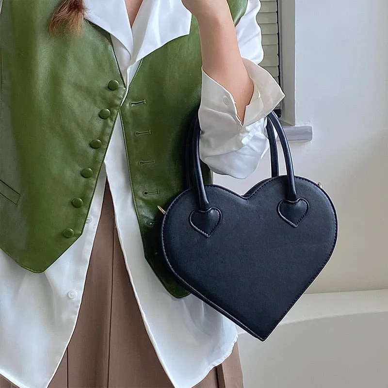 Uniwim Black Heart Vintage Bag
