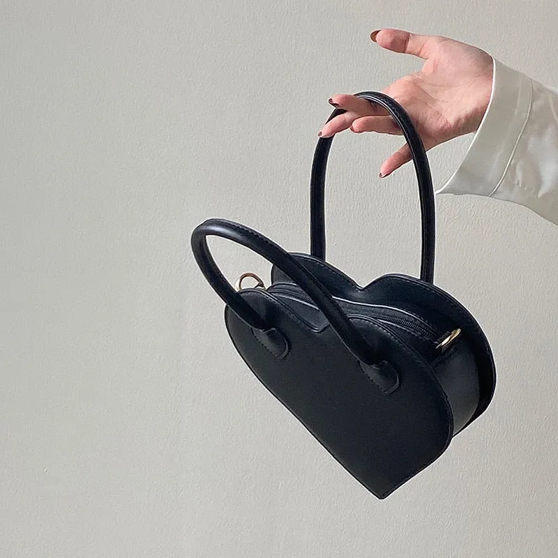 Uniwim Black Heart Vintage Bag
